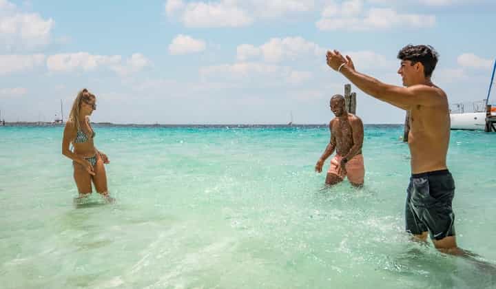 03 - IXI Beach - HIRES - Playa Norte Friends-1