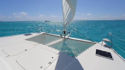 2 - LowRes - Gypse - Private tour to Isla Mujeres in catamaran - Cancun Sailing