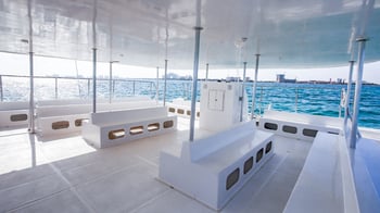 Instalaciones del Maines de Cancun Sailing