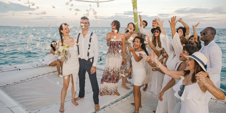 Wedding on board of a Cancun Sailing catamaran