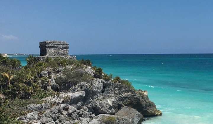 mayan-ruins-in-tulum-mexico