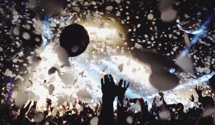 centro-nocturno-zona-hotelera-party-center-cancun-1200x600-1-1