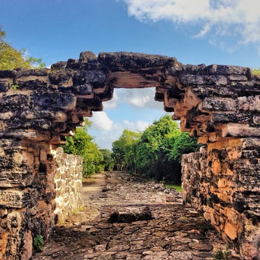 Zona Arqueológica San Gervasio en Cozumel