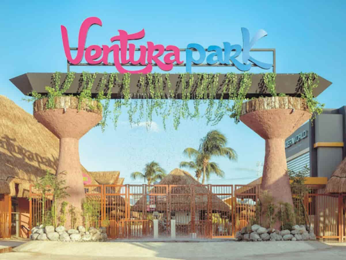 Ventura Park Cancún entrada